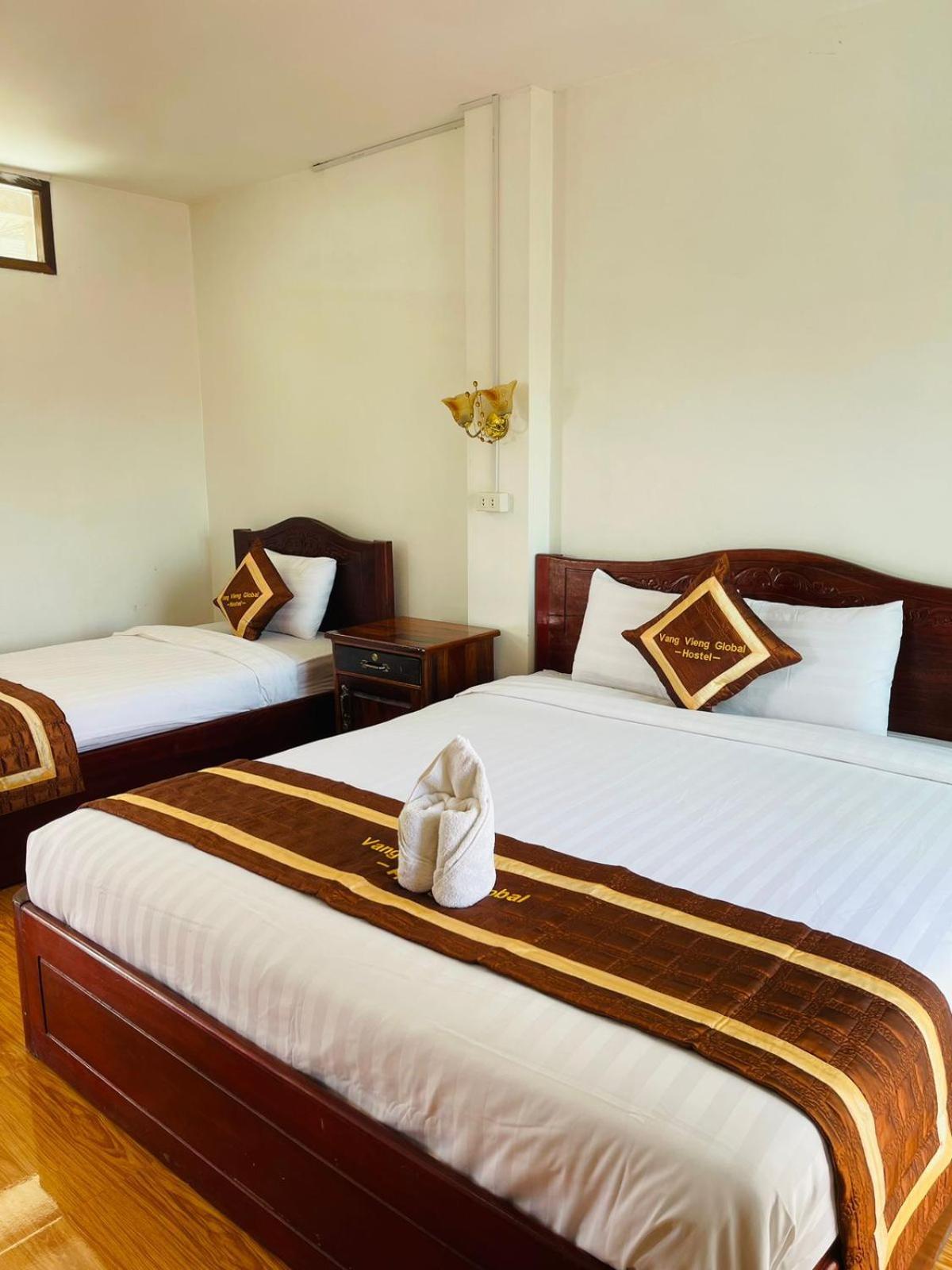 Alisona Hostel Vang Vieng Buitenkant foto