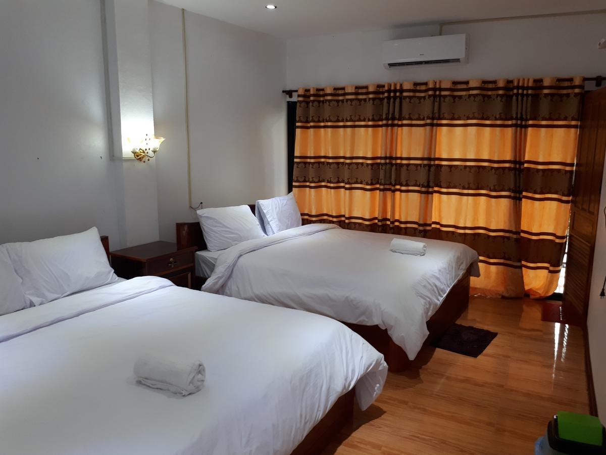 Alisona Hostel Vang Vieng Buitenkant foto